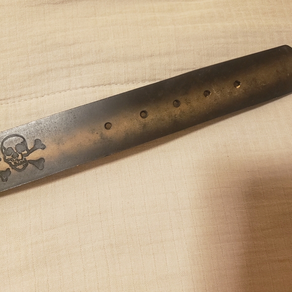 Leather belt sz34 with zippo lighter - Picture 3 of 6